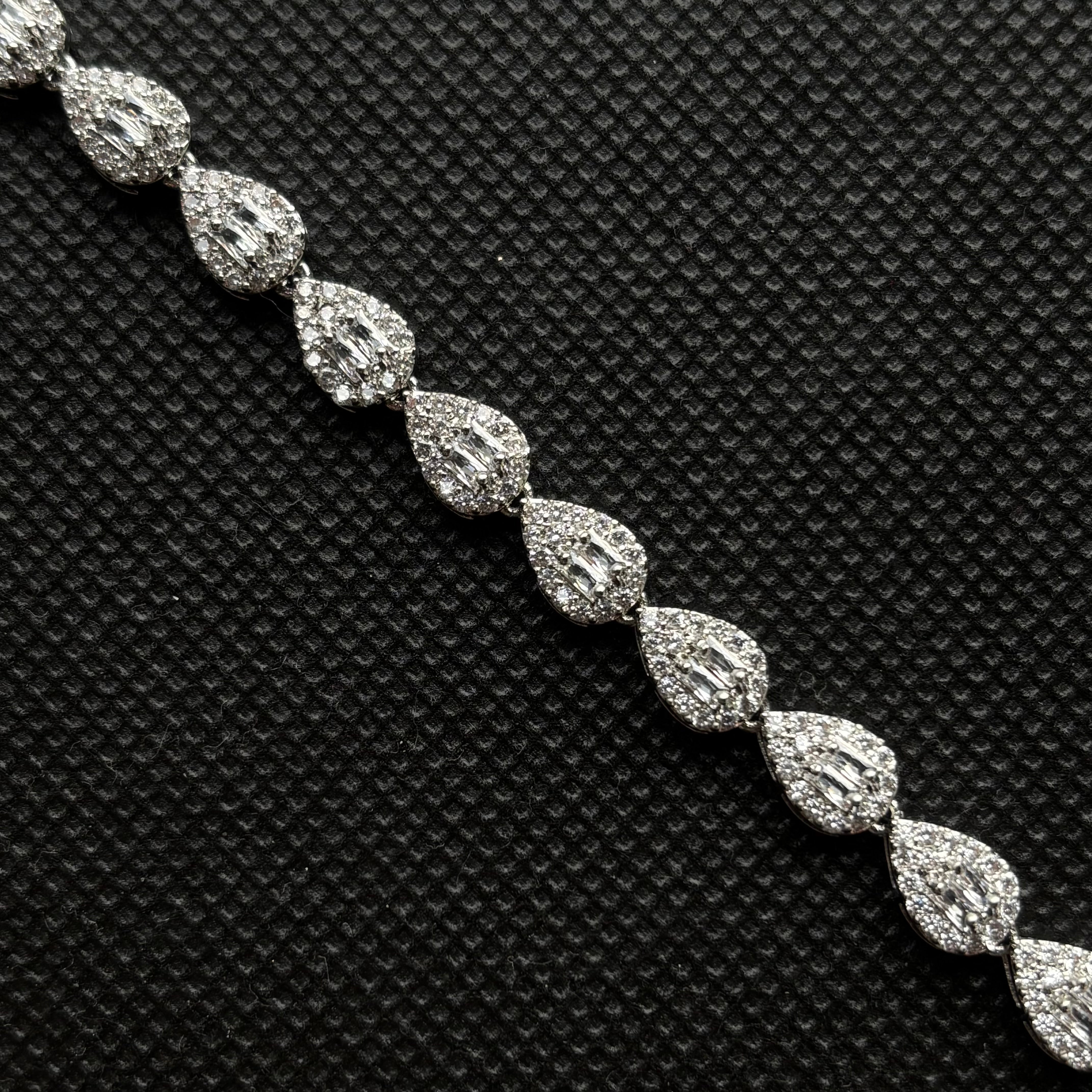 Mini Raindrop Bracelet (Silver)