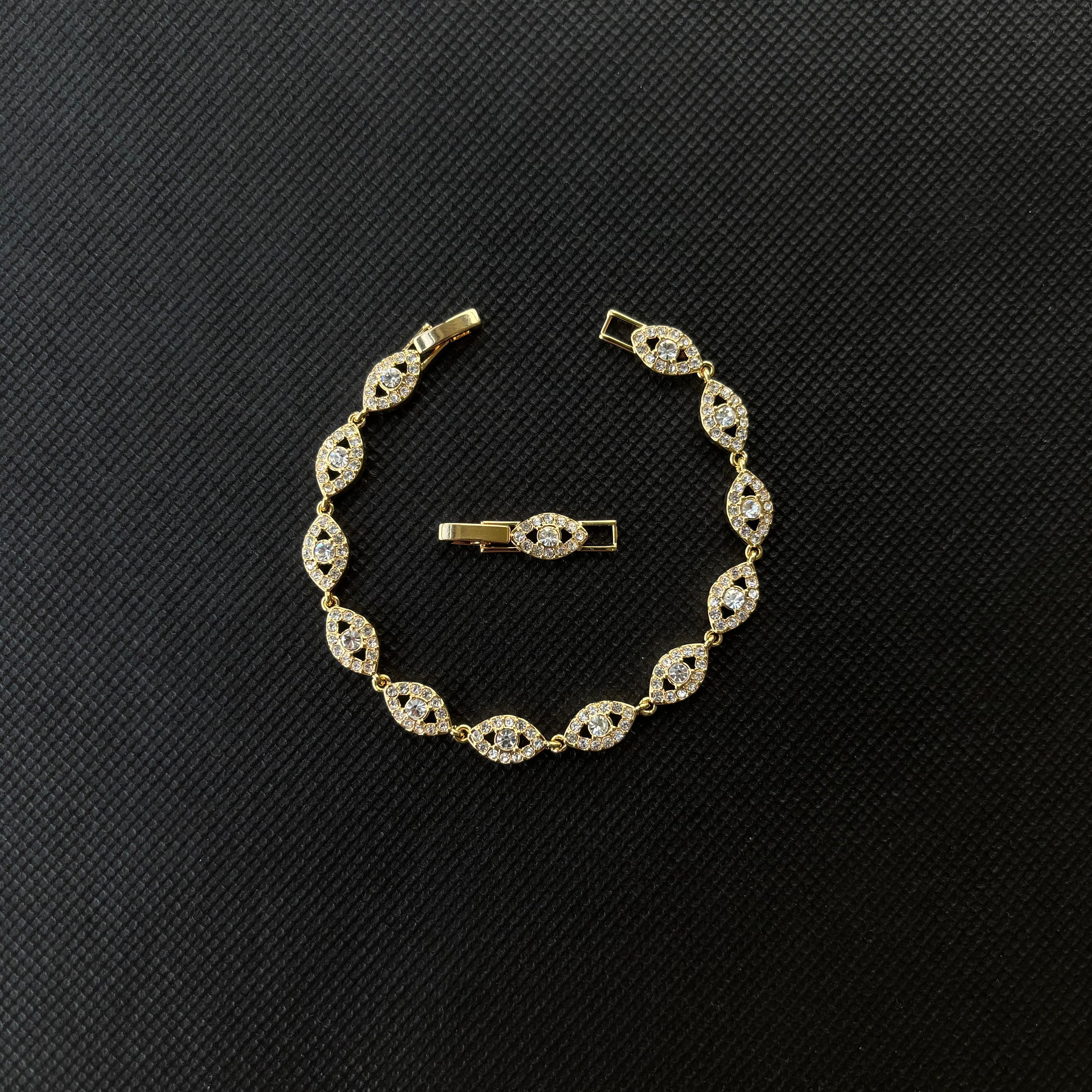 Angel Eyes Bracelet (Gold)